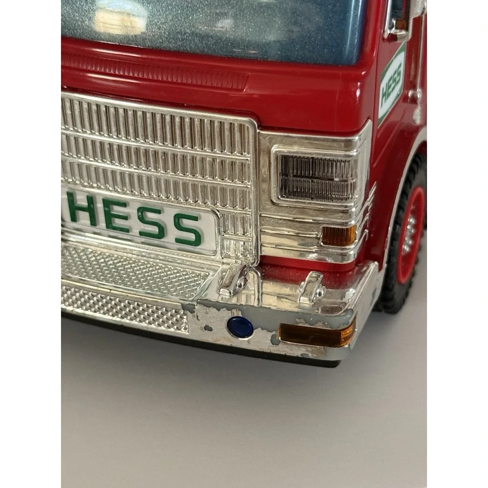 2005 Hess Fire Truck Ladder Lights Sounds Working